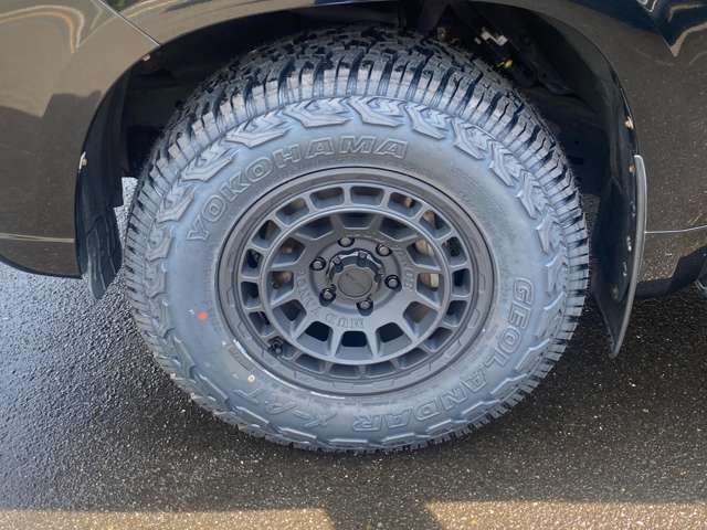 Toyota Land Cruiser Prado 7