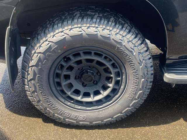 Toyota Land Cruiser Prado 9
