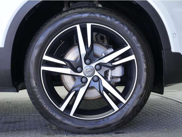 Volvo XC40 6