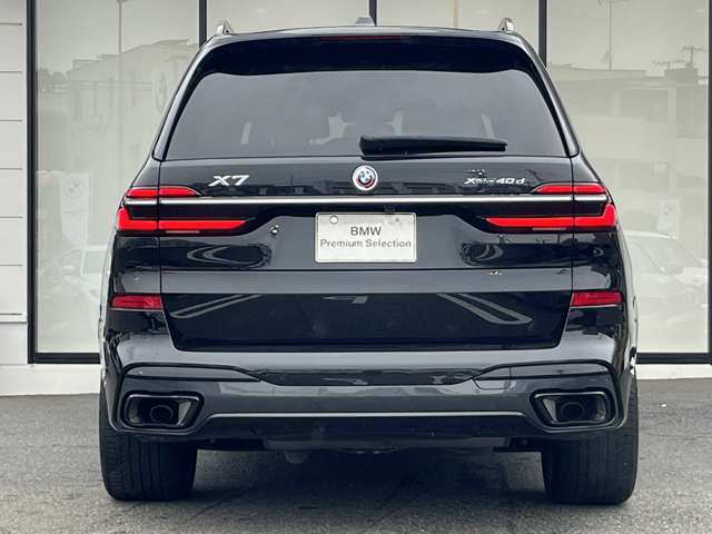 BMW X7 8