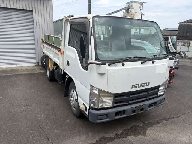 Isuzu Elf 2