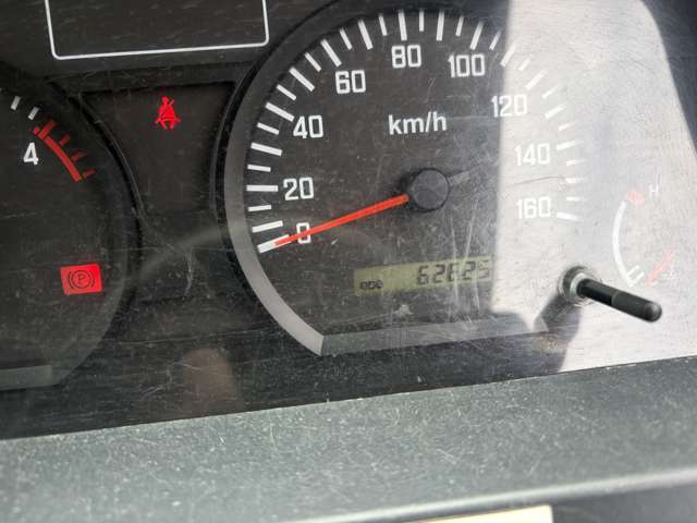 Isuzu Elf 9
