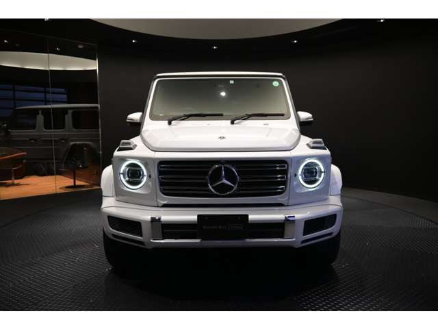 Mercedes-Benz G-Class 2