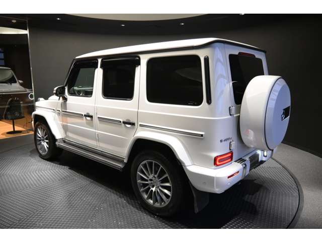 Mercedes-Benz G-Class 7