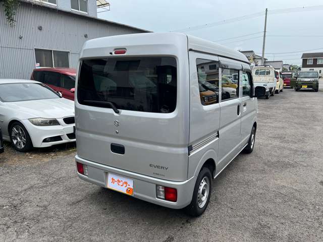 Suzuki Every 4