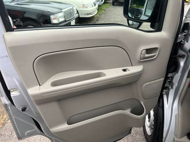 Suzuki Every 8