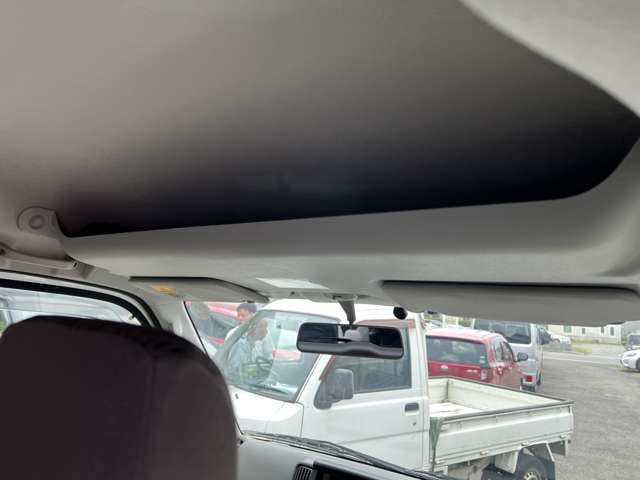 Nissan NV100 Clipper 12