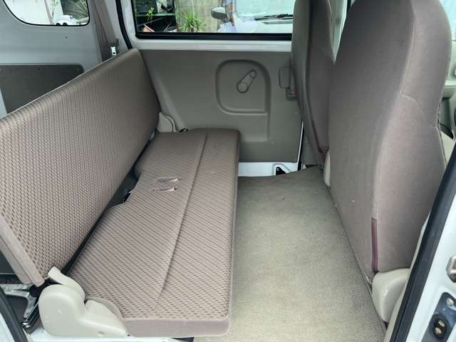 Nissan NV100 Clipper 9