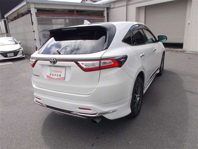 Toyota Harrier 5