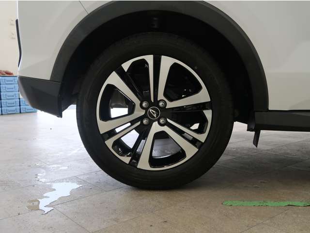 Daihatsu Rocky 10