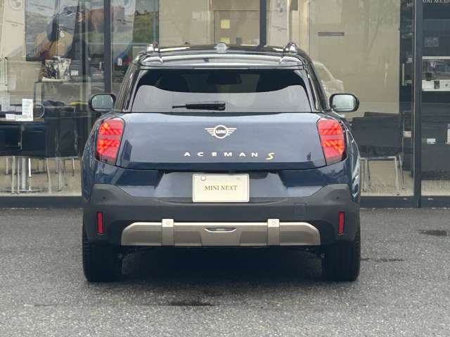 MINI Aceman 11