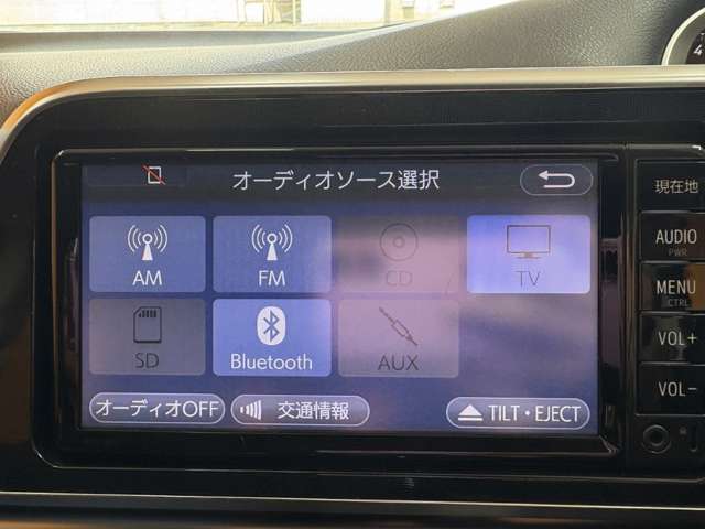 Toyota Sienta 4