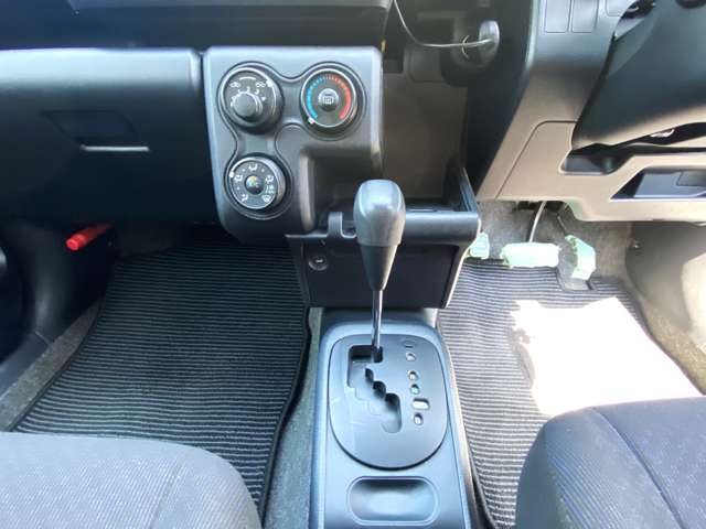 Toyota Probox Van 12