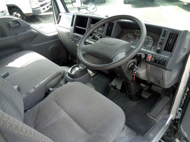 Isuzu Elf 3