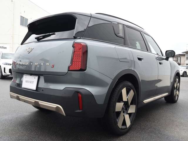 MINI Countryman 6