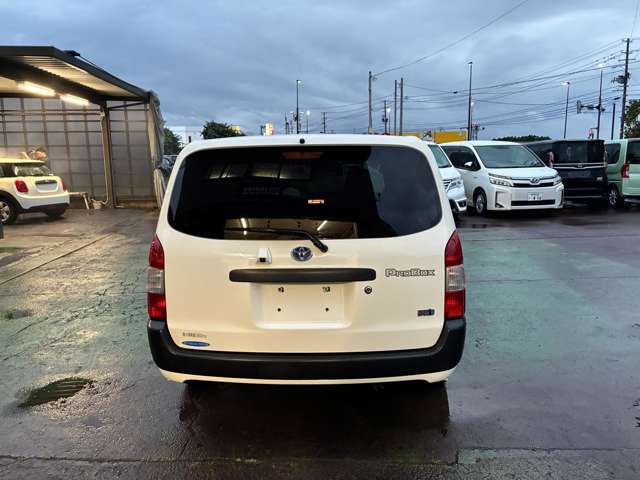 Toyota Probox Van 4