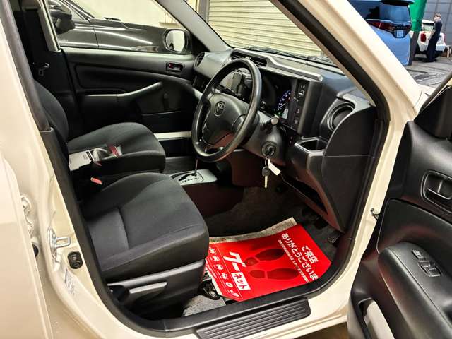 Toyota Probox Van 9