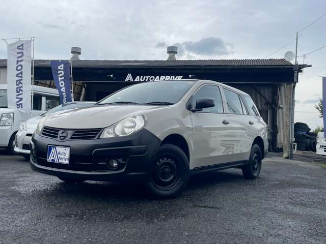 Nissan AD 4