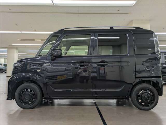 Suzuki Spacia Base 10