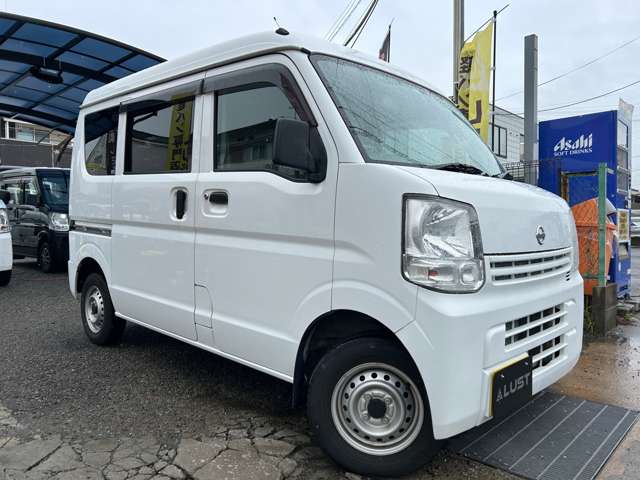 Nissan NV100 Clipper 7