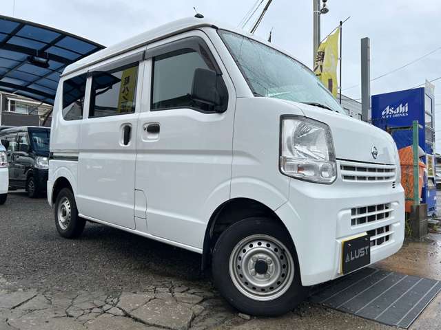 Nissan NV100 Clipper 9