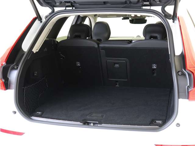 Volvo XC60 12