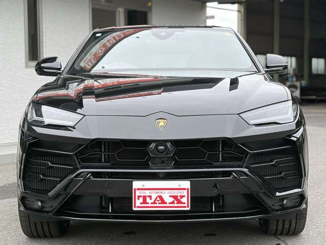Lamborghini ウルス 4