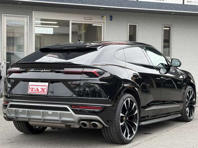 Lamborghini ウルス 6
