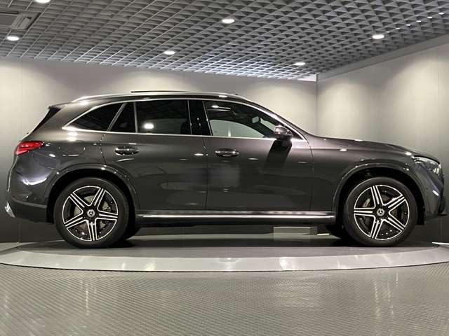 Mercedes-Benz GLC 11