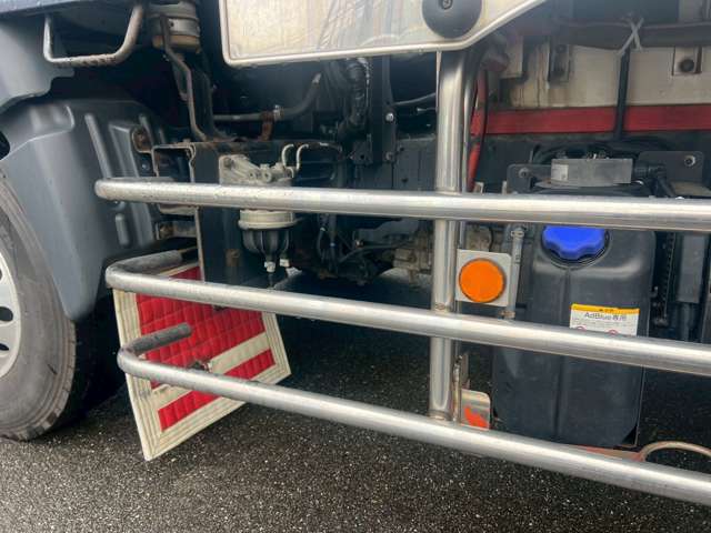 Hino Ranger 12