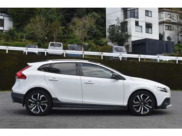Volvo V40 Cross Country 10