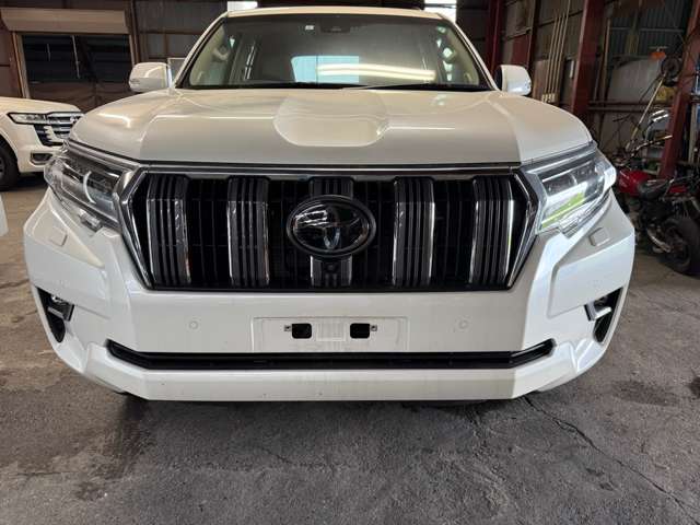 Toyota Land Cruiser Prado 4