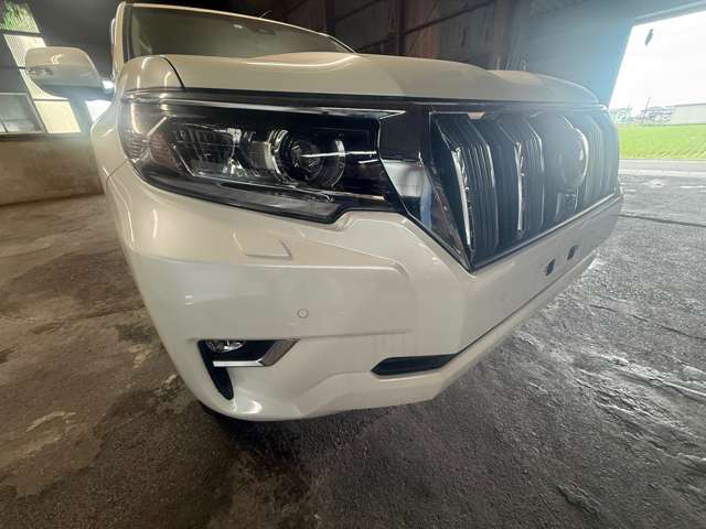 Toyota Land Cruiser Prado 5
