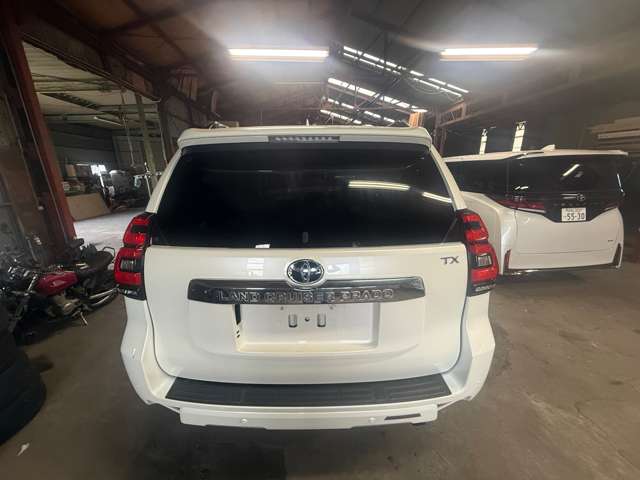 Toyota Land Cruiser Prado 8
