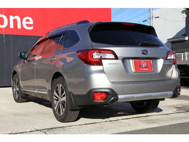 Subaru Legacy Outback 9