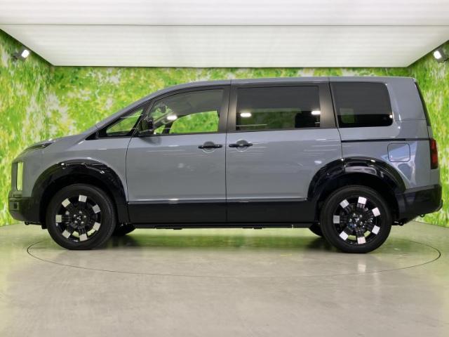 Mitsubishi Delica D:5 5