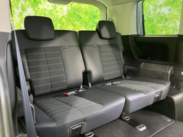 Mitsubishi Delica D:5 8