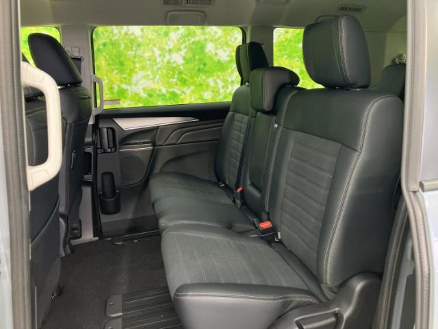 Mitsubishi Delica D:5 10