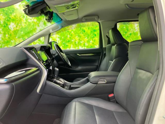 Toyota Alphard 9