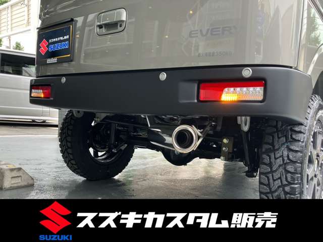 Suzuki Every 8