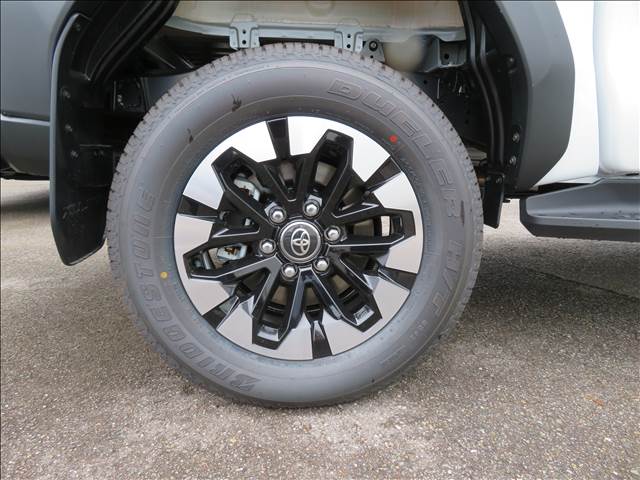 Toyota Hilux 3