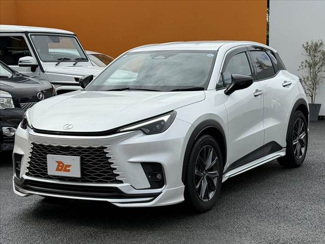 Lexus LBX 10