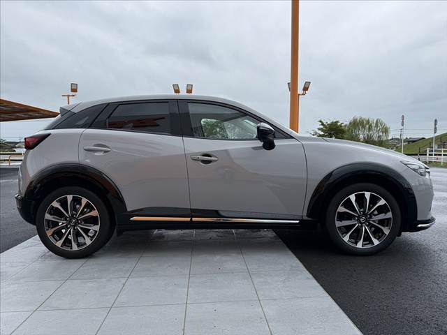 Mazda CX-3 12