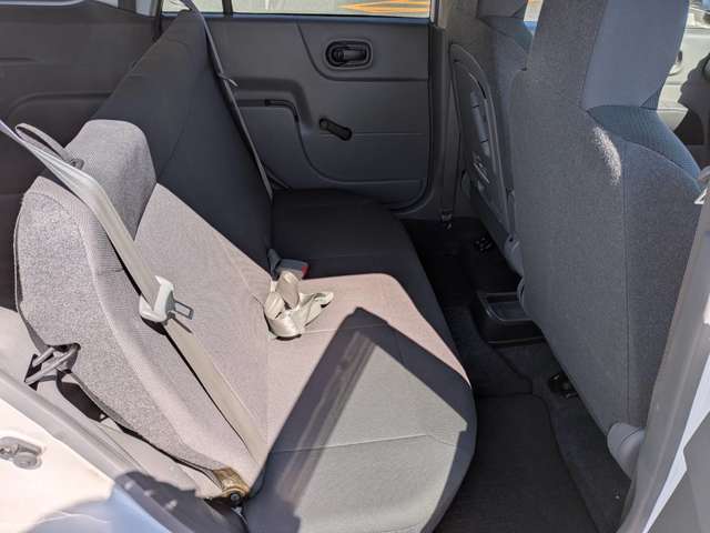 Nissan NV150 AD 7