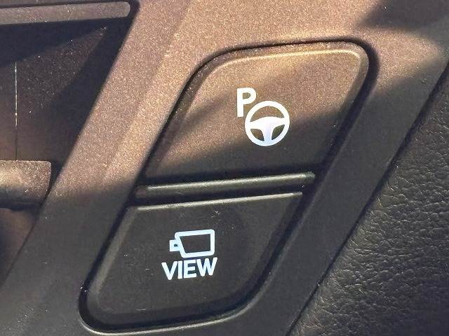 Lexus NX 9