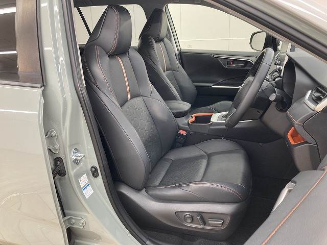 Toyota RAV4 11