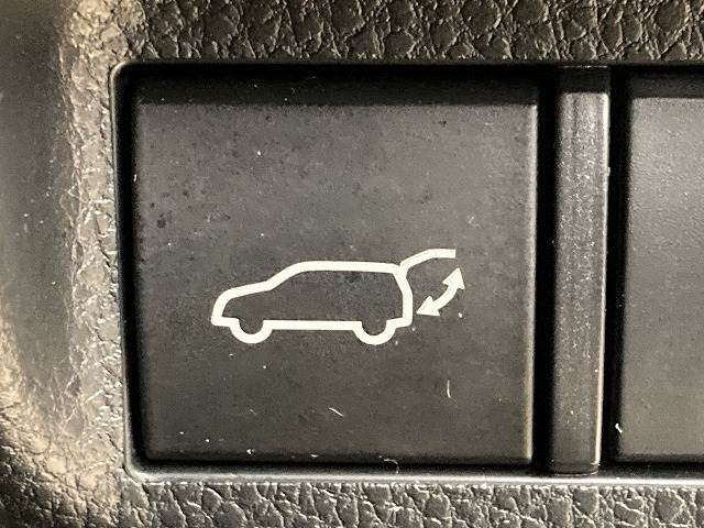 Toyota RAV4 8