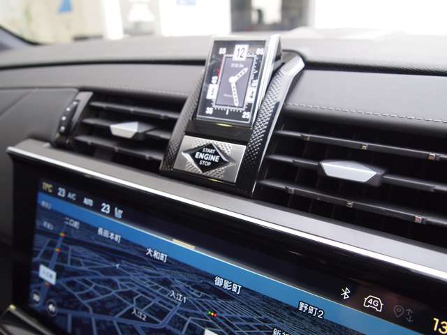 DS Automobiles DS7 12