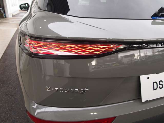 DS Automobiles DS7 9
