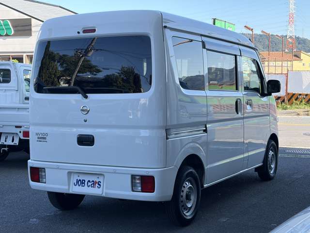 Nissan NV100 Clipper 10